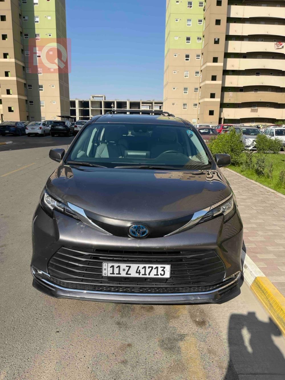 Toyota Sienna
